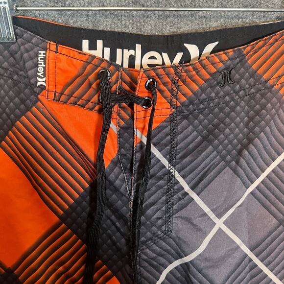 Hurley Swim Trunks Mens 32 Orange Black Beach Board Shorts Relax Pocket Y2K Logo - Picture 7 of 10